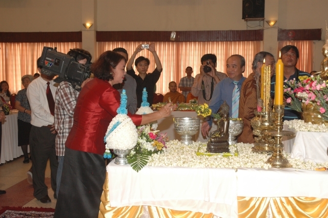 ນະຄອນໂຮ່ຈິມິນ ຈັດການພົບປະສັງສັນ ເນື່ອງໃນໂອກາດບຸນປີໃໝ່ລາວ